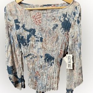 NWT Kaelyn-Max crinkle tie beaded shirt Size Large